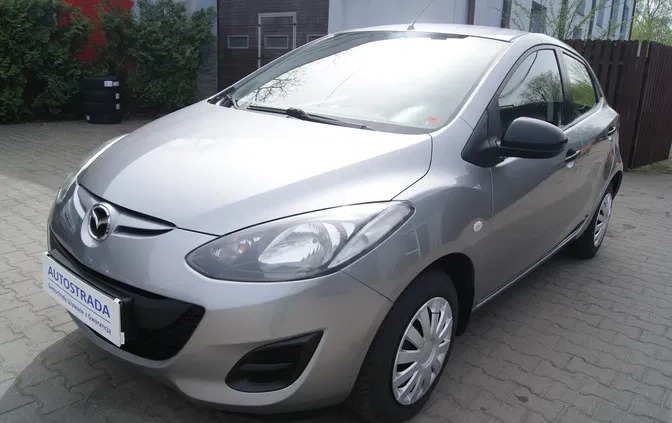 mazda Mazda 2 cena 20900 przebieg: 104468, rok produkcji 2013 z Dobra